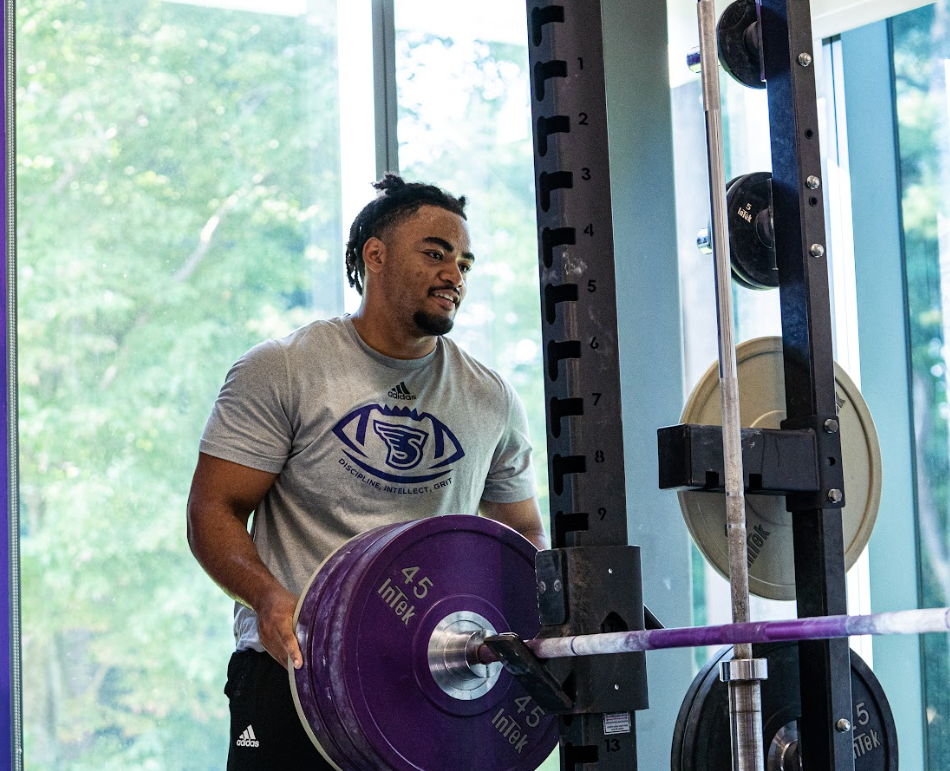 Multi-Purpose vs Olympic Barbells: What Strength Coaches Actually Use